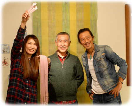 真吾さん&林英樹さんコラボ・カメラストラップ『春の森』 カタクリ イメージ